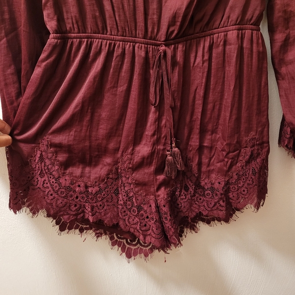 Romper - Picture 2 of 3